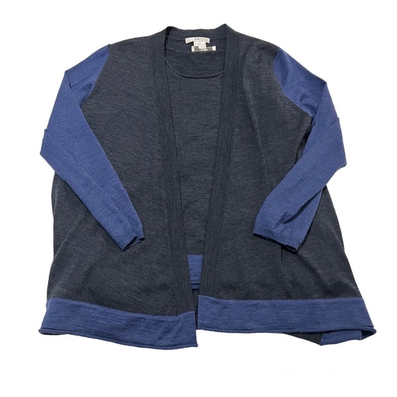 Vica Moda | 100% Merino Wool Cardigan Sweater - Picture 1 of 5
